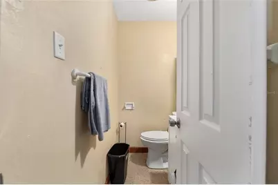 305 NW 34th Street, Gainesville, FL 32607 - Photo 17