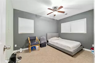 305 NW 34th St, Gainesville, FL 32607 - Photo 21