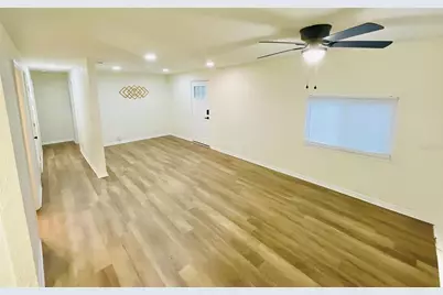 18713 Charlotte Avenue, Brooker, FL 32622 - Photo 5