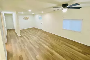 18713 Charlotte Ave, Brooker, FL 32622 - Photo 5