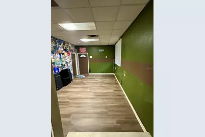 905 SW 8th Avenue, Gainesville, FL 32601 - Photo 11