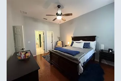 7640 SW 25th Avenue, Gainesville, FL 32608 - Photo 17