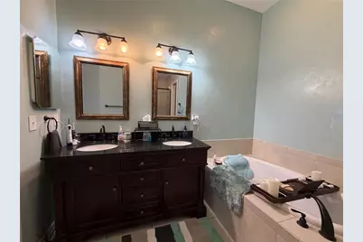 7640 SW 25th Avenue, Gainesville, FL 32608 - Photo 21