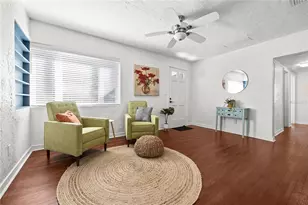 1316 NE 9th St, Gainesville, FL 32601 - Photo 5