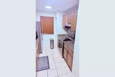 6519 W Newberry Road #202, Gainesville, FL 32605 - Photo 5