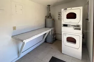 1406 SW 18th Pl, Gainesville, FL 32608 - Photo 15