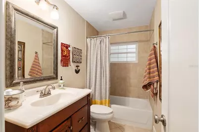 2821 NW 12th Place, Gainesville, FL 32605 - Photo 59