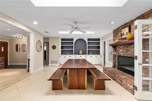 2821 NW 12th Pl, Gainesville, FL 32605 - Photo 3