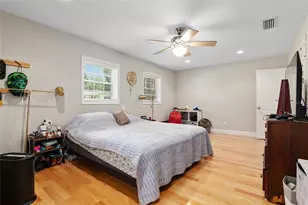 2821 NW 12th Pl, Gainesville, FL 32605 - Photo 33