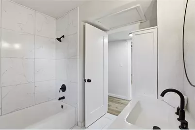 601 NW 35th Terrace, Gainesville, FL 32607 - Photo 15