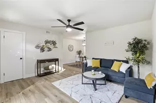 601 NW 35th Ter, Gainesville, FL 32607 - Photo 3