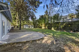 601 NW 35th Ter, Gainesville, FL 32607 - Photo 21