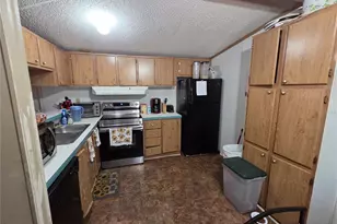 118 Lemon St, Melrose, FL 32666 - Photo 3