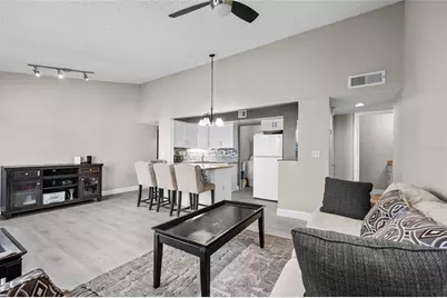 2601 SW Archer Road #334, Gainesville, FL 32608 - Photo 5