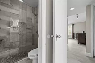 2601 SW Archer Rd, Gainesville, FL 32608 - Photo 15