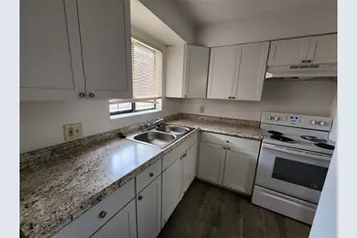 806 SW 64 Terrace #B, Gainesville, FL 32607 - Photo 13