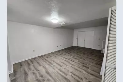 806 SW 64 Terrace #B, Gainesville, FL 32607 - Photo 7