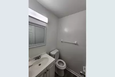 806 SW 64 Terrace #B, Gainesville, FL 32607 - Photo 5