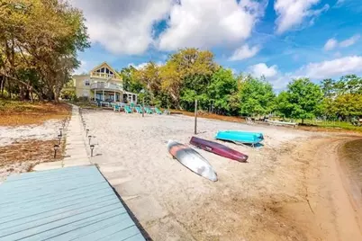 202 Cue Lake Drive, Hawthorne, FL 32640 - Photo 13