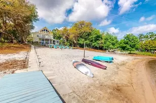 202 Cue Lake Dr, Hawthorne, FL 32640 - Photo 13