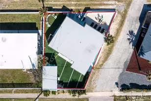 7 Neptune Park Dr, Ormond Beach, FL 32176 - Photo 5