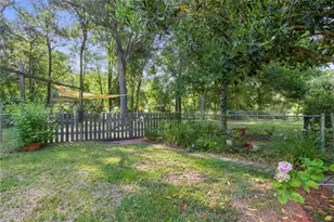 17231 NW 83rd Ct, Fanning Springs, FL 32693 - Photo 29