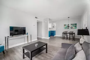 1700 SW 16th Ct, Gainesville, FL 32608 - Photo 5