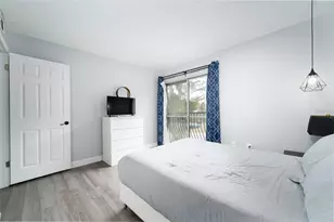 1700 SW 16th Ct, Gainesville, FL 32608 - Photo 17