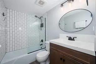 1700 SW 16th Ct, Gainesville, FL 32608 - Photo 15