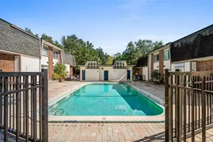 1700 SW 16th Ct, Gainesville, FL 32608 - Photo 19