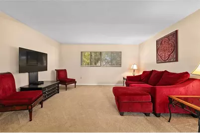 401 NW 39th Road #401C, Gainesville, FL 32607 - Photo 5