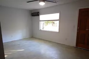 2751 SE 24 Pl, Gainesville, FL 32641 - Photo 3