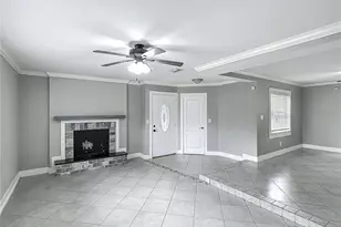 3702 W Reynolds St, Plant City, FL 33563 - Photo 5