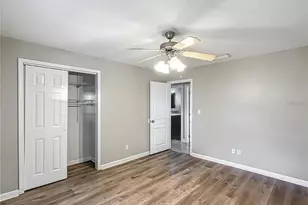 3702 W Reynolds St, Plant City, FL 33563 - Photo 15