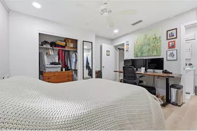 1417 NW 17th St, Gainesville, FL 32605 - Photo 13