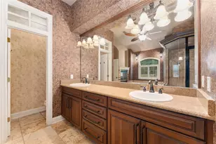 9008 SW 17th Ave, Gainesville, FL 32607 - Photo 15