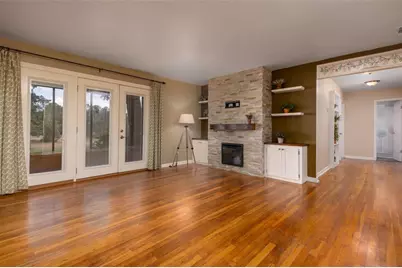 7915 Breezy Point Road W, Melrose, FL 32666 - Photo 15