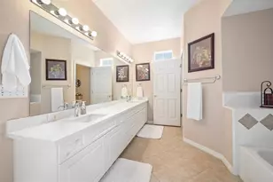 10505 NW 30th Ln, Gainesville, FL 32606 - Photo 15