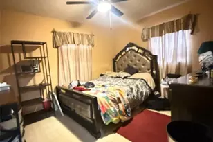 3224 NW 18th St, Gainesville, FL 32605 - Photo 3