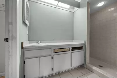 5911 NW 44th Pl, Gainesville, FL 32606 - Photo 11