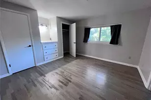 122 NW 29th St, Gainesville, FL 32607 - Photo 5