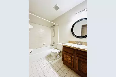 5221 SW 97th Drive, Gainesville, FL 32608 - Photo 11