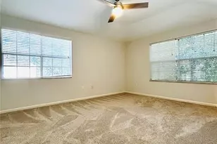 5221 SW 97th Dr, Gainesville, FL 32608 - Photo 9