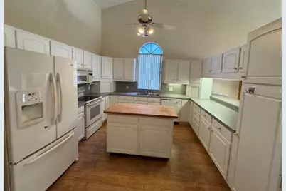 3252 NW 103rd Drive, Gainesville, FL 32606 - Photo 9