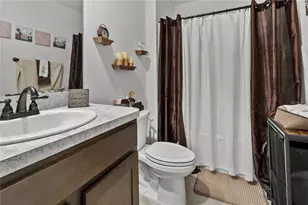 22608 NW 196th Ln, High Springs, FL 32643 - Photo 13