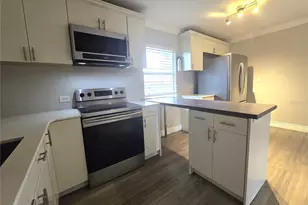 914 SW 8th Ave, Gainesville, FL 32601 - Photo 5