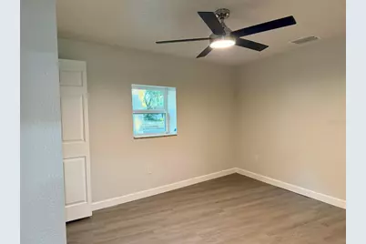 1030 SE 18th Terrace, Gainesville, FL 32641 - Photo 3