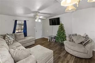 601 SW Quarry Cir, Fort White, FL 32038 - Photo 9