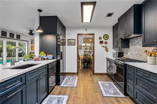 2507 NW 29th Pl, Gainesville, FL 32605 - Photo 5