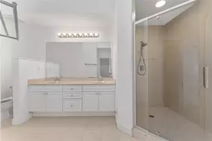 201 SE 2nd Ave, Gainesville, FL 32601 - Photo 41